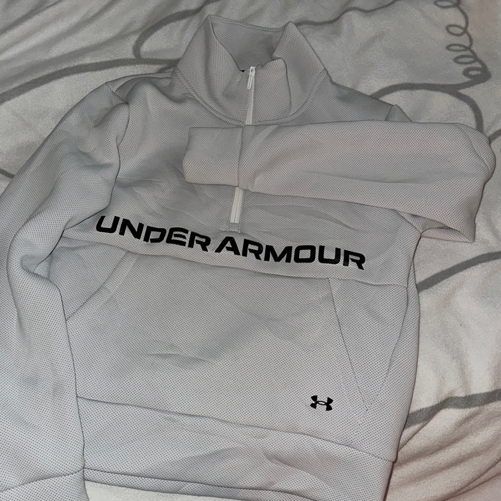 Under armor sweatshirt